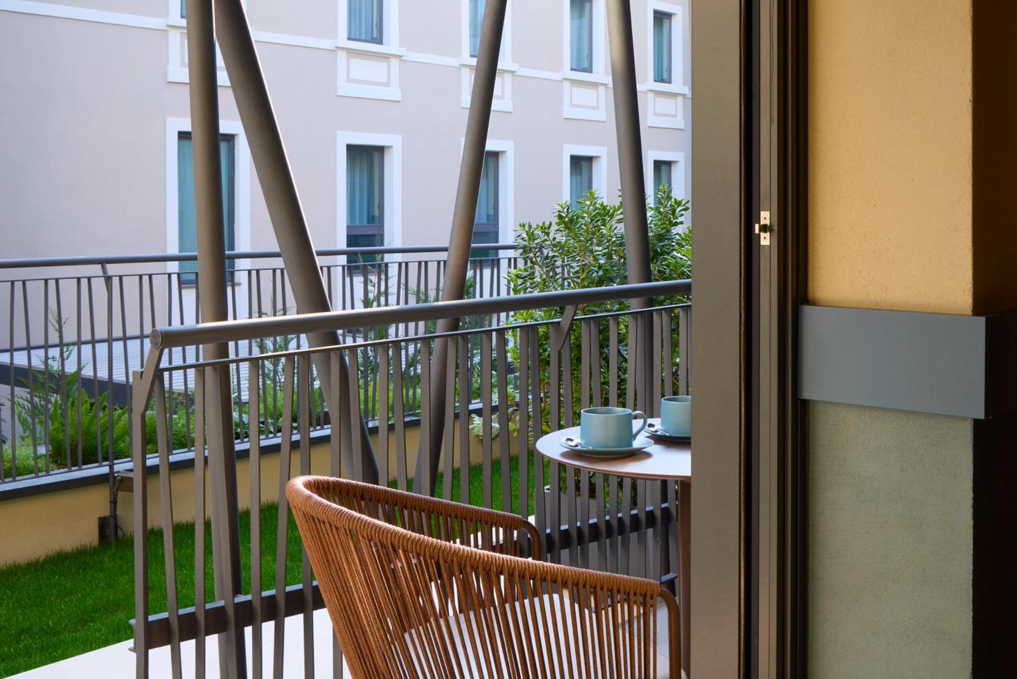 Nemi Hotel Milan Luaran gambar